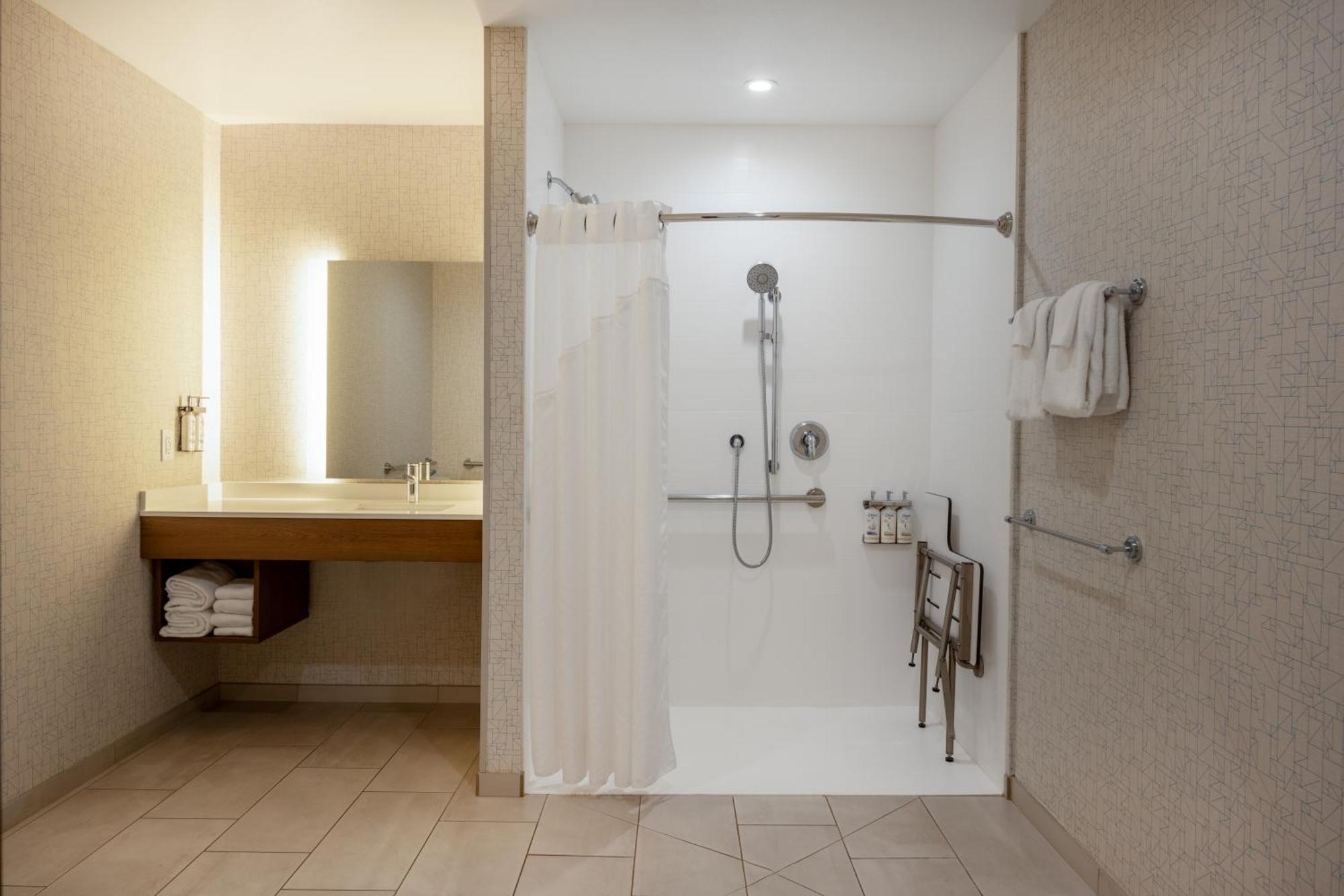 Holiday Inn Express & Suites - Gilbert - Mesa Gateway Airport ภายนอก รูปภาพ