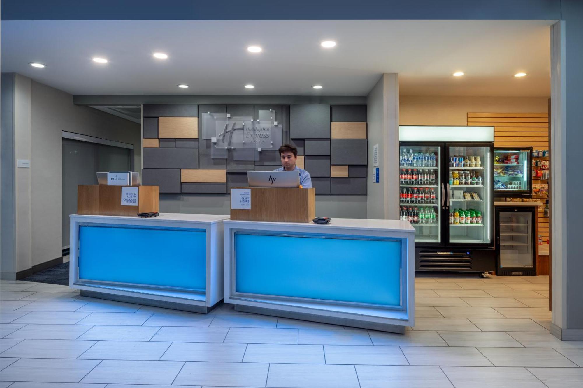 Holiday Inn Express & Suites - Gilbert - Mesa Gateway Airport ภายนอก รูปภาพ